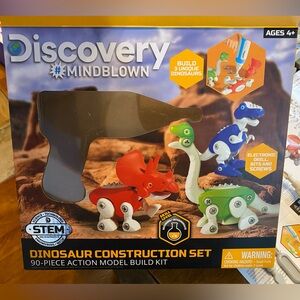 Discovery Dinosaur Construction Set